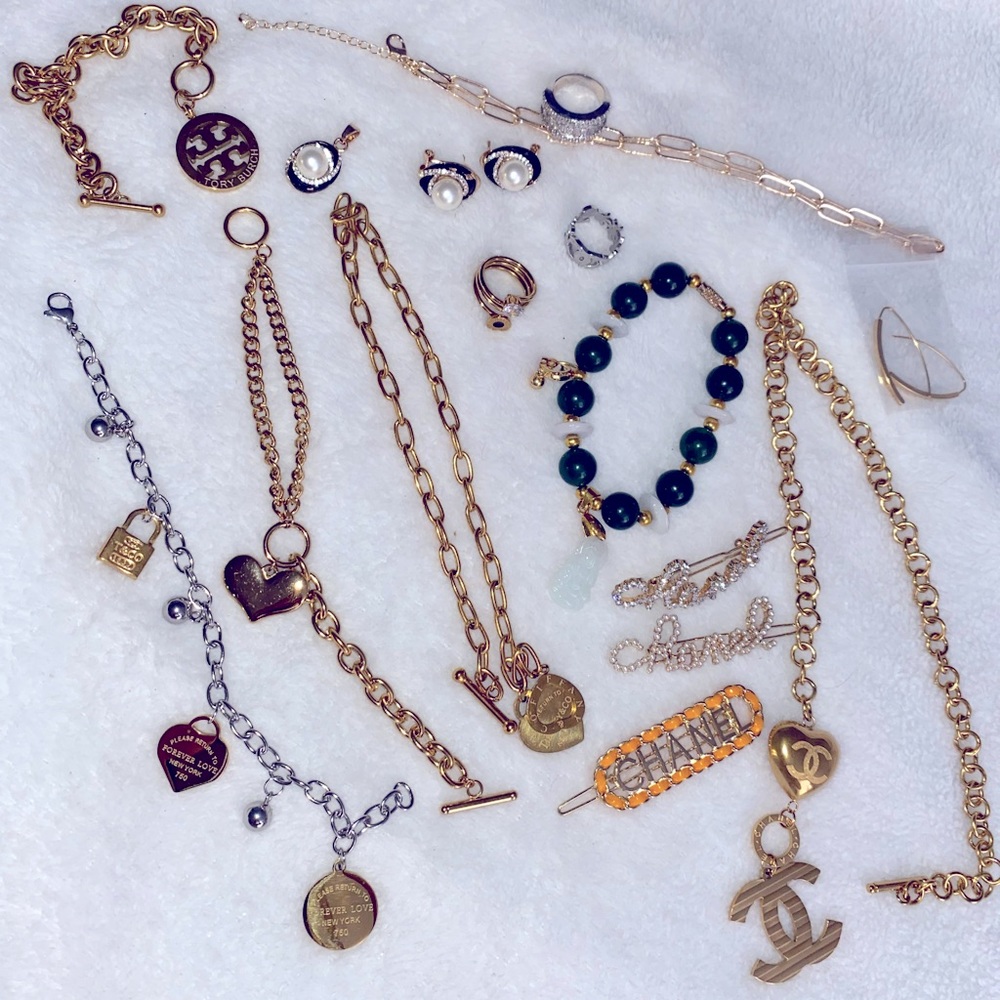 Fashion Accessories (bundle) must take all